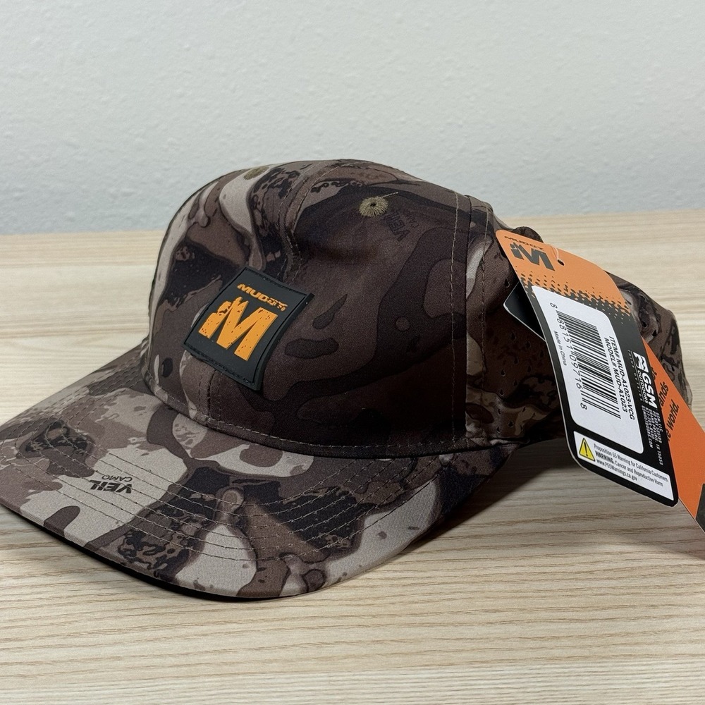 Veil Camo Muddy Trucker Hat Snapback Adjustable Mesh Back Hat - New with Tags